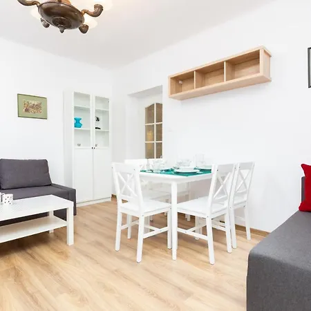 City Center Emilii Plater Apartman